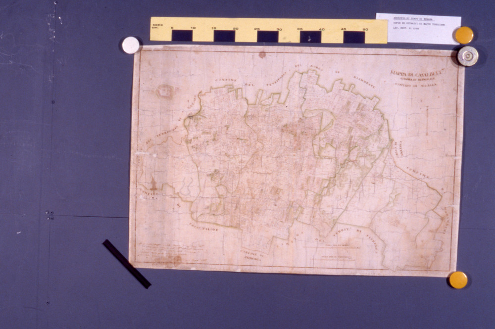 06-07/1989 - Mappa catastale. Novara, Archivio di Stato - Dopo il restauro
dia_01694
Keywords: AS Novara,Rest.06/1989,Rest.06-07/1989,Rest.20-03-07/1988,Rest.20/1988