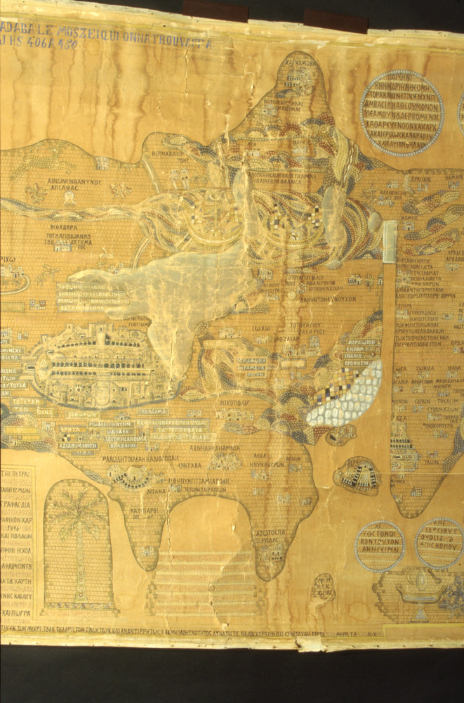 Mappa di Madaba. Gerusalemme, Studium Biblicum Franciscanum - Prima del restauro
dia_06413
Keywords: SBF Gerusalemme,Rest.11.B/1996