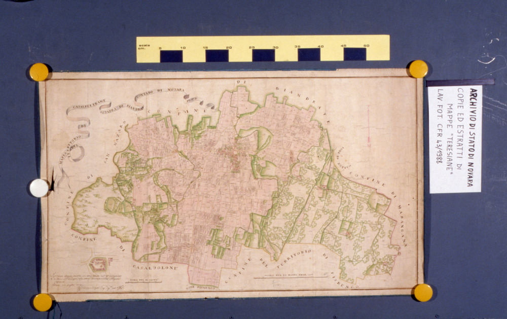 20-03-10/1988 - Mappa catastale. Novara, Archivio di Stato - Prima del restauro
dia_01392
Keywords: AS Novara,Rest.20/1988,Rest.20-03-10/1988,Rest.06-10/1989,Rest.06/1989