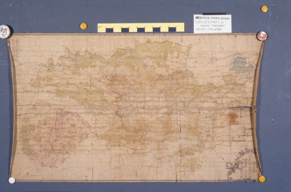 20-03-12/1988 - Mappa catastale. Novara, Archivio di Stato - Prima del restauro
dia_01394
Keywords: AS Novara,Rest.20/1988,Rest.20-03-12/1988,Rest.06-12/1989,Rest.06/1989