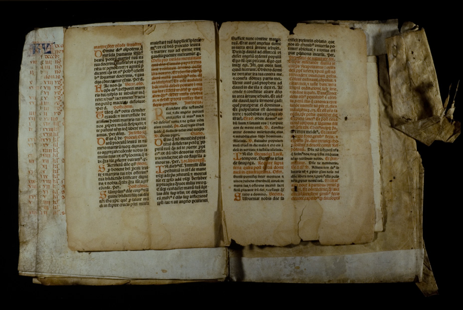Codice degli ebdomadari, 13 sec. Napoli, Pontificia facoltà dell'Italia Meridionale Sezione San Tommaso
icpal_17787
Keywords: 1276/1990, Pont. Facoltà Sez. S. Tommaso Codice ebdomadari 13 sec., Pont. Facoltà Sez. S. Tommaso
