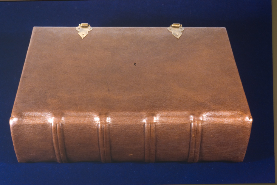 Penne, Biblioteca del Convento dei Frati minori di Colleromano, A.VI.4
icpal_20278
Keywords: 1394/1993, 1394.3/1993, Penne B Conv. Frati Colleromano A.VI.4, Penne B Conv. Frati Colleromano
