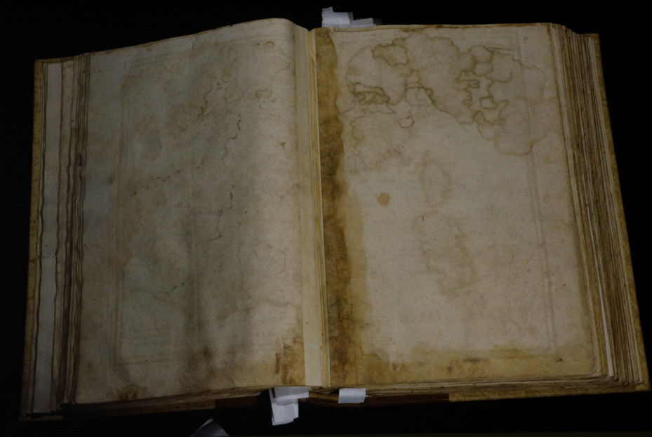 Atlante con tavole geografiche [edizione del 17.-18. sec.]. Chiusi, Museo Archeologico Nazionale
icpal_19823
Keywords: 1425/1993, Chiusi M Archeologico Naz. Atlante geografico [ed. 17.-18. sec.], Chiusi M Archeologico Naz.