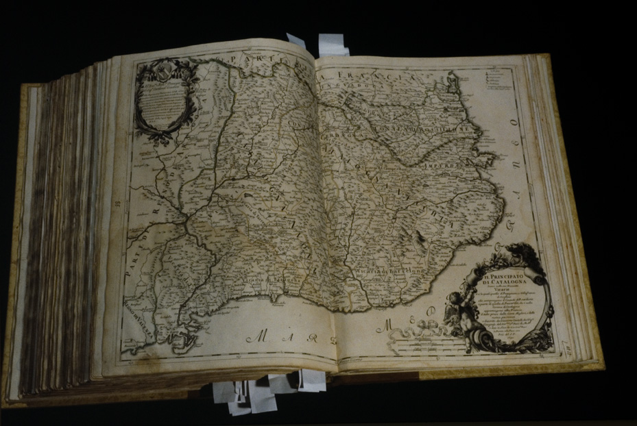 Atlante con tavole geografiche [edizione del 17.-18. sec.]. Chiusi, Museo Archeologico Nazionale
icpal_19829
Keywords: 1425/1993, Chiusi M Archeologico Naz. Atlante geografico [ed. 17.-18. sec.], Chiusi M Archeologico Naz.