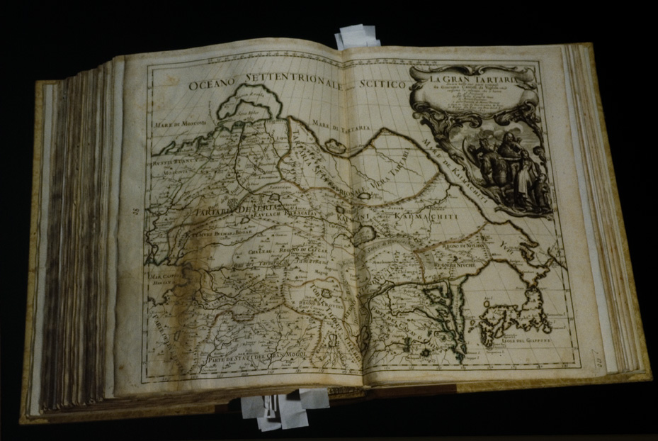 Atlante con tavole geografiche [edizione del 17.-18. sec.]. Chiusi, Museo Archeologico Nazionale
icpal_19832
Keywords: 1425/1993, Chiusi M Archeologico Naz. Atlante geografico [ed. 17.-18. sec.], Chiusi M Archeologico Naz.