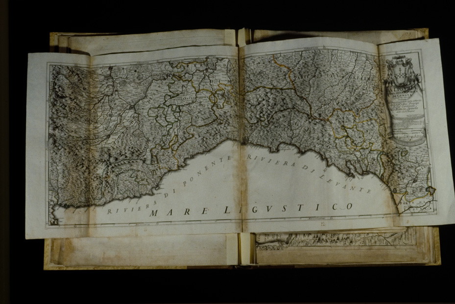 Atlante con tavole geografiche [edizione del 17.-18. sec.]. Chiusi, Museo Archeologico Nazionale
icpal_21382
Keywords: 1425/1993, Chiusi M Archeologico Naz. Atlante geografico [ed. 17.-18. sec.], Chiusi M Archeologico Naz.