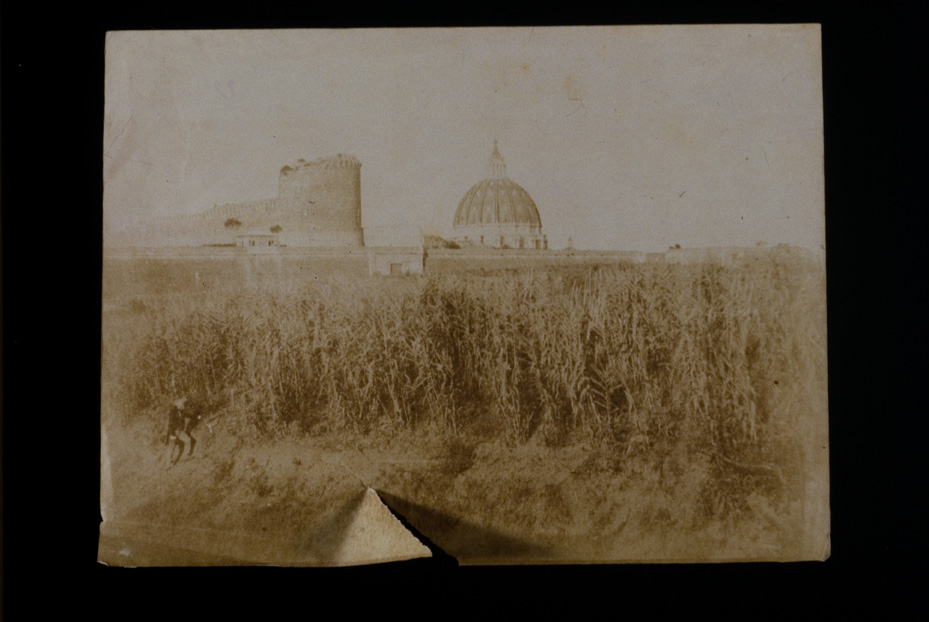 Fotografie su carta salata. Roma, Biblioteca di Storia Moderna e Contemporanea
icpal_23806
Keywords: 1590/1998, BSMC Roma Fotografie carta salata, BSMC Roma