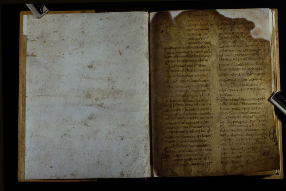 Roma, Biblioteca Casanatense, Ms. 1086
icpal_25518
Keywords: 1623/1999, 1623.1/1999, Casanatense Ms. 1086, Casanatense