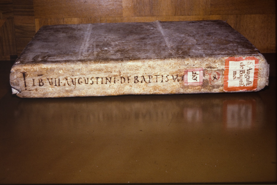 St. Gallen, Stiftsbibliothek St. Gallen, Cod. Sang. 158
icpal_12640
Keywords: St. Gallen Stiftsbibliothek Cod. Sang. 158, St. Gallen Stiftsbibliothek