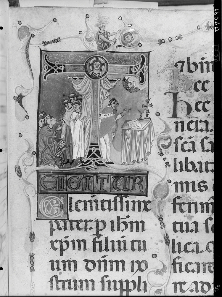 Salerno, Museo Diocesano, Ms. 492
doc_01536
Keywords: Salerno M Diocesano Ms. 492, Salerno M Diocesano