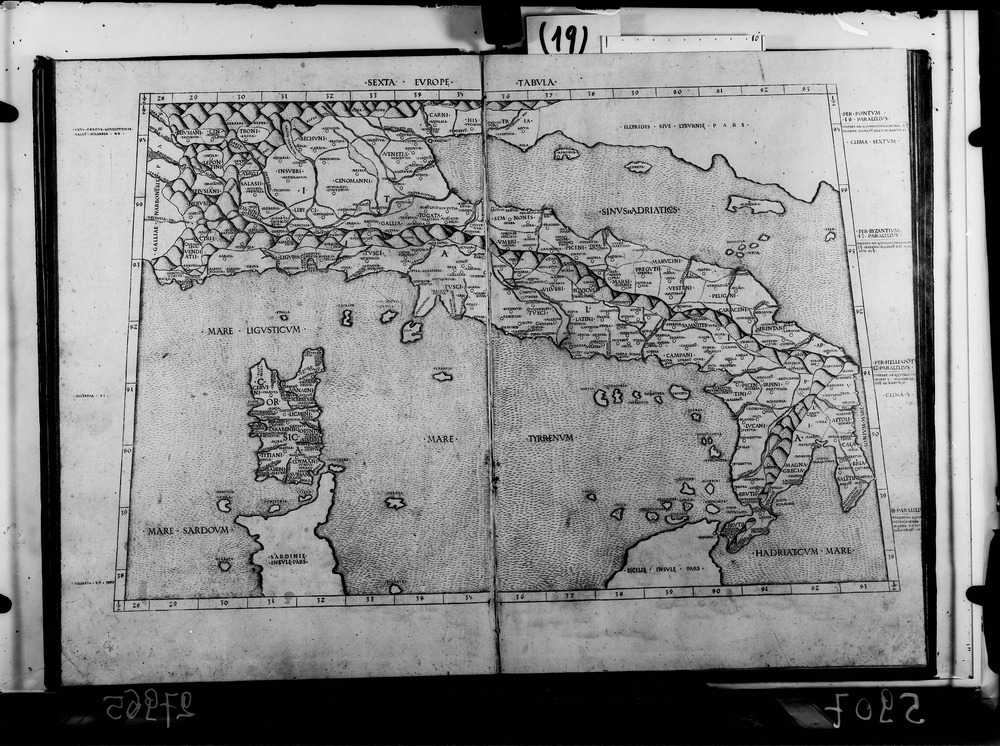Roma, Biblioteca dell'Accademia Nazionale dei Lincei e Corsiniana, 50.G.15 - IGI 8182
doc_05907
Keywords: Lincei-Corsiniana 50.G.15, IGI 8182, Incunaboli, Lincei-Corsiniana
