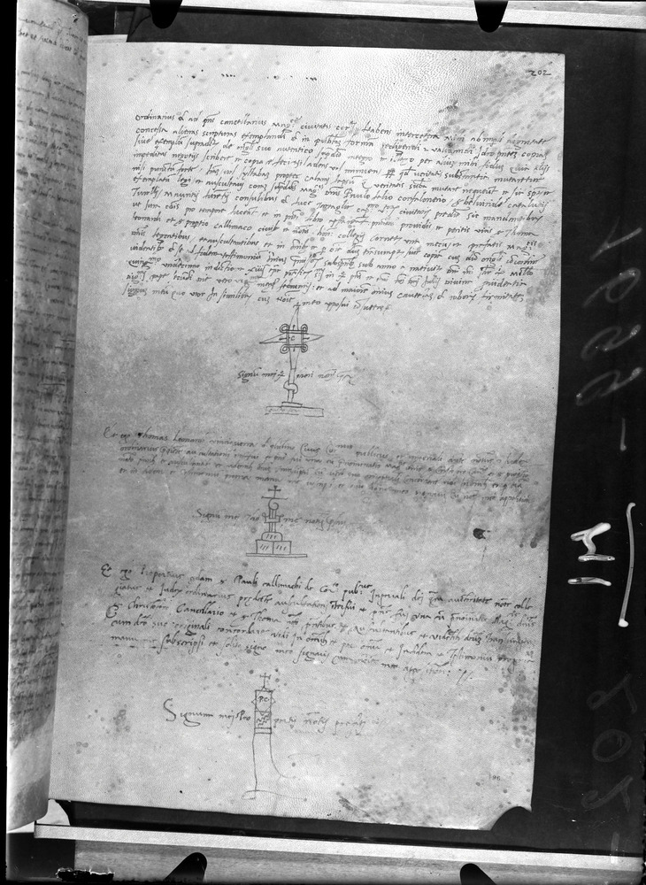 Tarquinia, Archivio Storico Comunale, XIV-A.1
doc_00041_202r
Keywords: ASC Tarquinia XIV-A.1 [Margarita Cornetana], Rest.17/1939, ASC Tarquinia