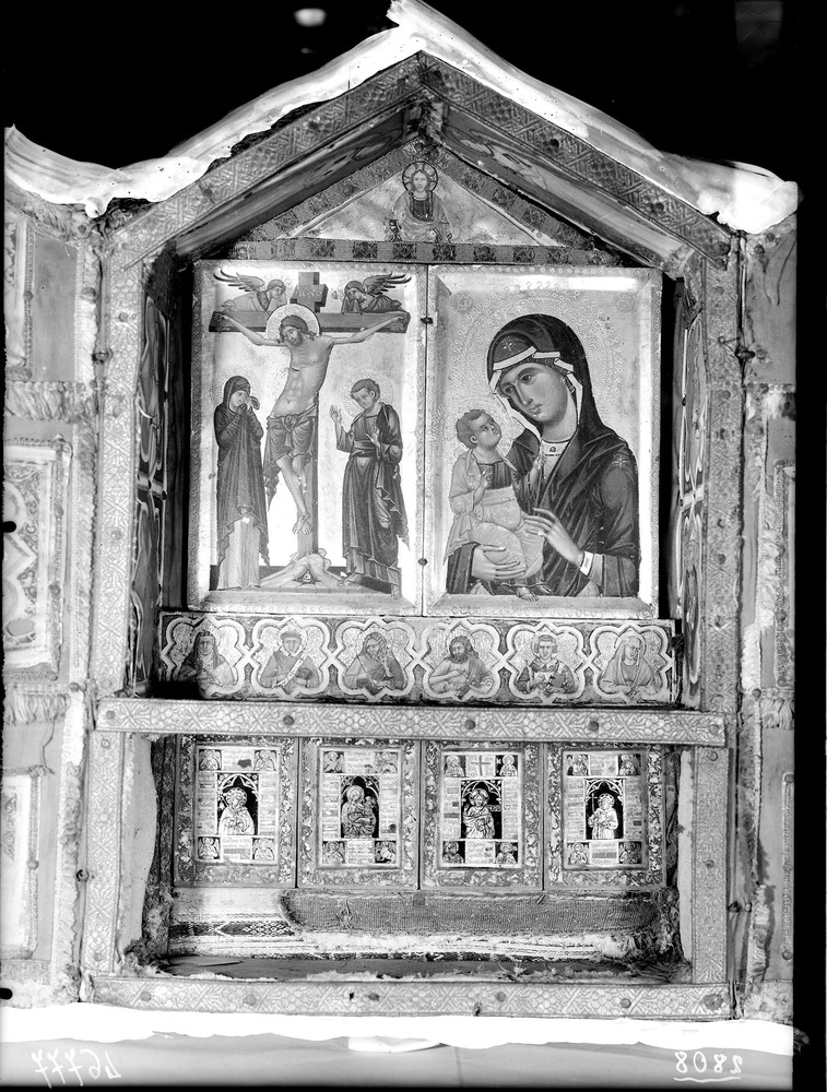 Gubbio, Altare portatile
doc_02808
Keywords: Gubbio Arredi sacri, Arredi sacri, Gubbio
