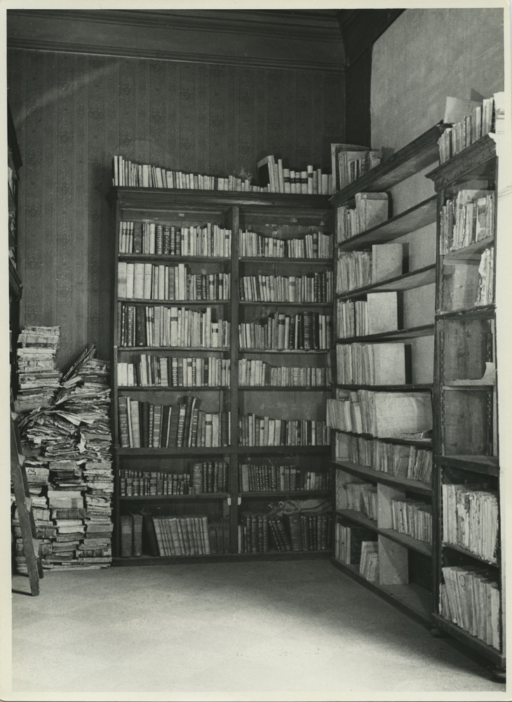 Bologna, Biblioteca comunale dell'Archiginnasio. Periodo bellico
pos_15854
Keywords: Emilia Romagna,Guerra