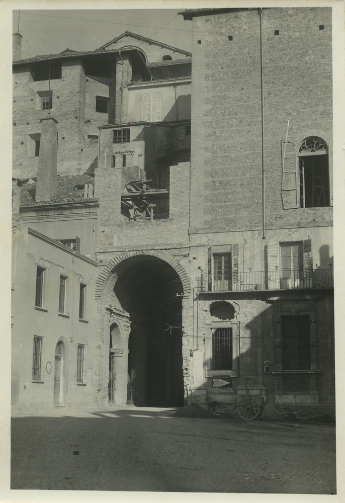 Parma, Biblioteca Palatina. Periodo bellico
pos_16246
Keywords: Emilia Romagna,Guerra