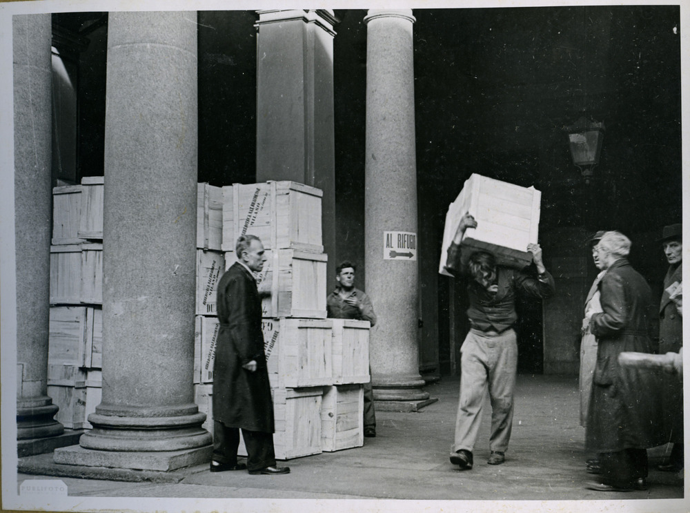 Milano, Biblioteca nazionale Braidense. Periodo bellico
pos_16688
Keywords: Lombardia,Guerra