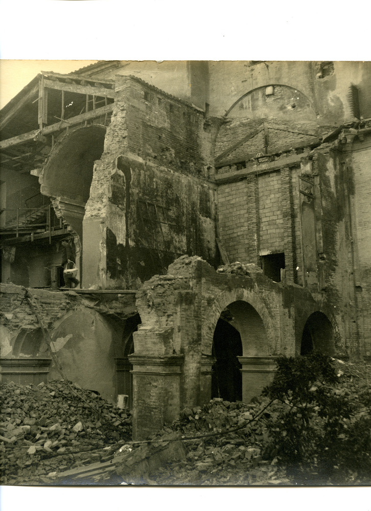 Ancona, Biblioteca comunale Luciano Benincasa. Periodo bellico
pos_15842
Keywords: Marche,Guerra