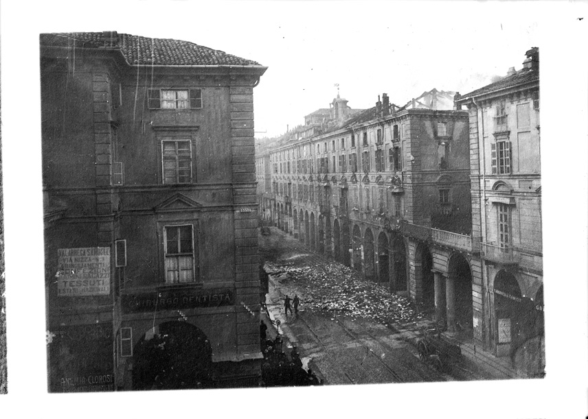 Torino, Biblioteca nazionale universitaria. Incendio 1904
ist_0071
Keywords: Piemonte,Incendi