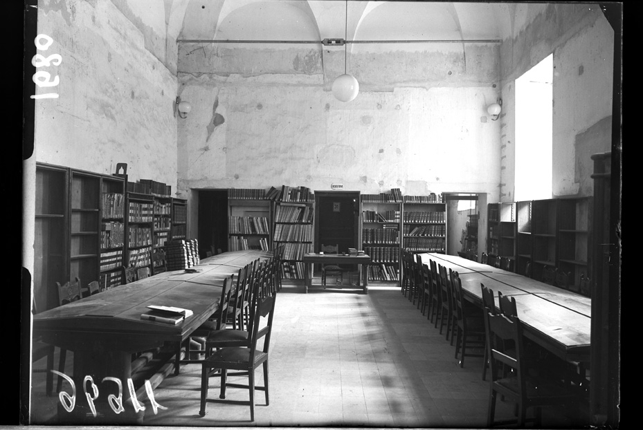 Palermo, Biblioteca centrale della Regione siciliana Alberto Bombace. Periodo bellico
ist_1680
Keywords: Sicilia,Guerra