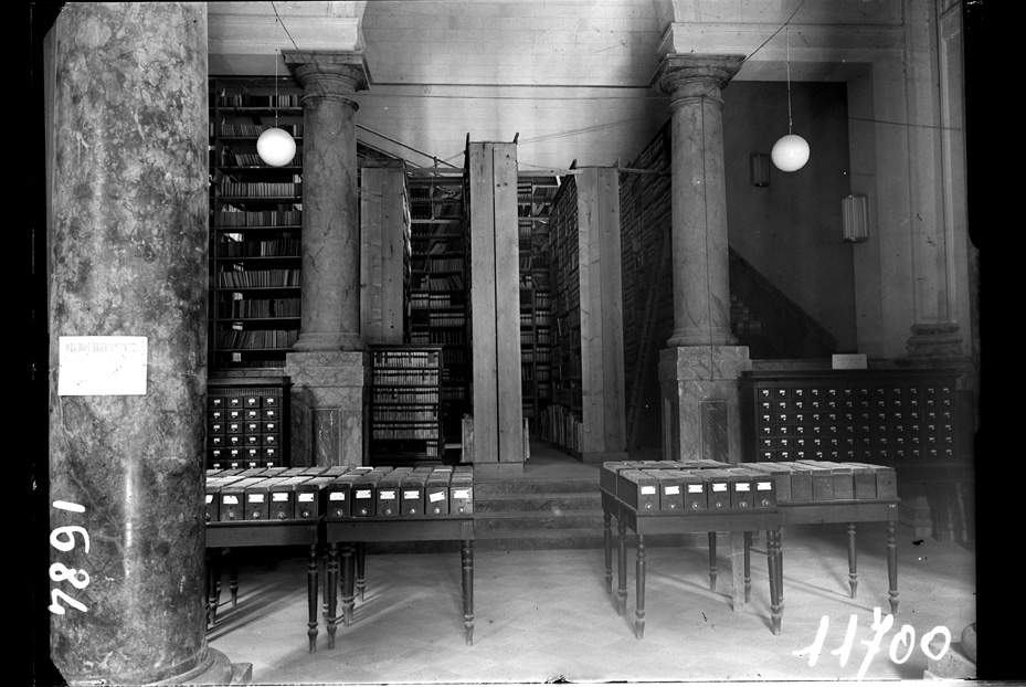 Palermo, Biblioteca centrale della Regione siciliana Alberto Bombace. Periodo bellico
ist_1684
Keywords: Sicilia,Guerra