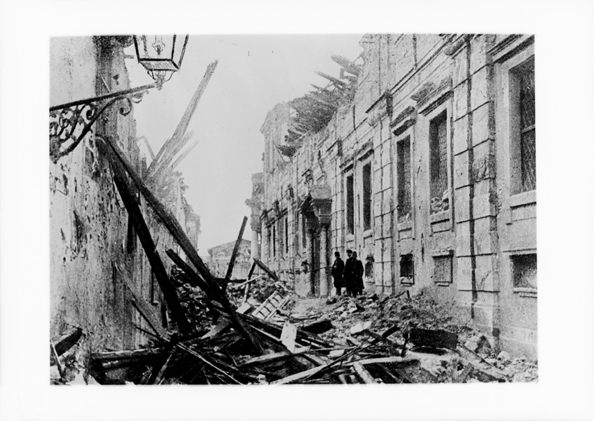 Messina, Biblioteca regionale universitaria. Terremoto 1908
ist_0061
Keywords: Sicilia