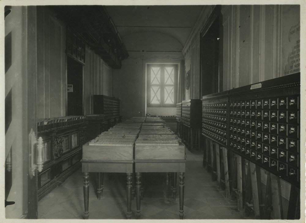 Palermo, Biblioteca centrale della Regione siciliana Alberto Bombace, Interni
pos_16549
Keywords: Sicilia,Guerra