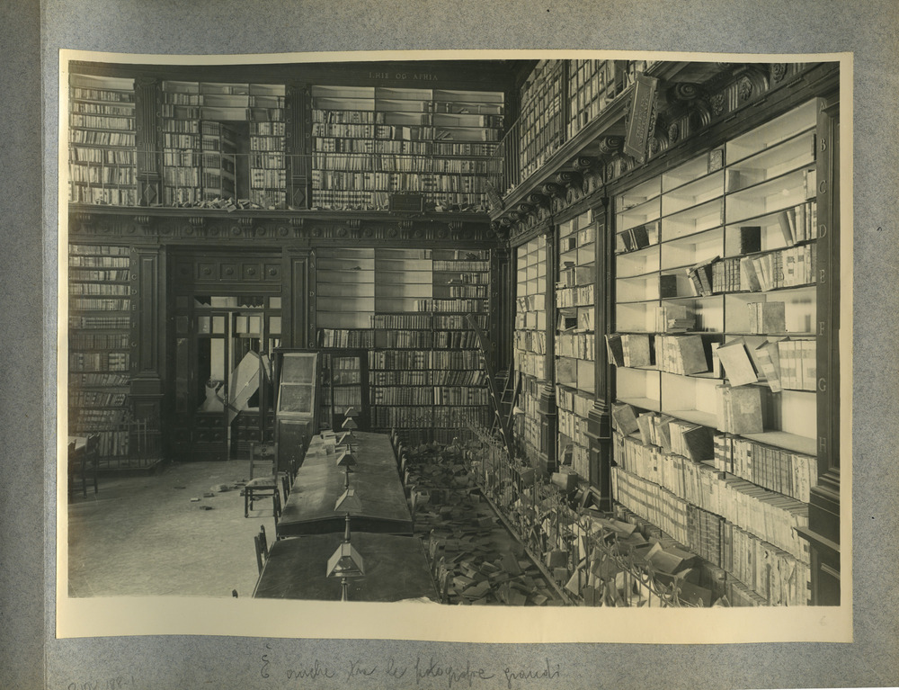 Palermo, Biblioteca centrale della Regione siciliana Alberto Bombace. Periodo bellico
pos_n_inv_186-1
Keywords: Sicilia,Guerra