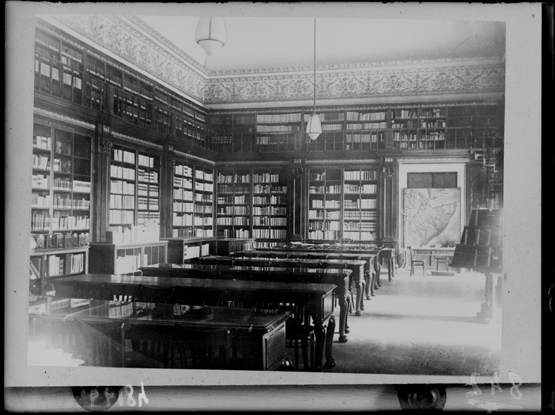 Napoli, Biblioteca nazionale Vittorio Emanuele III, Interni
doc_842
Keywords: Campania,POS.14669,DOC.842