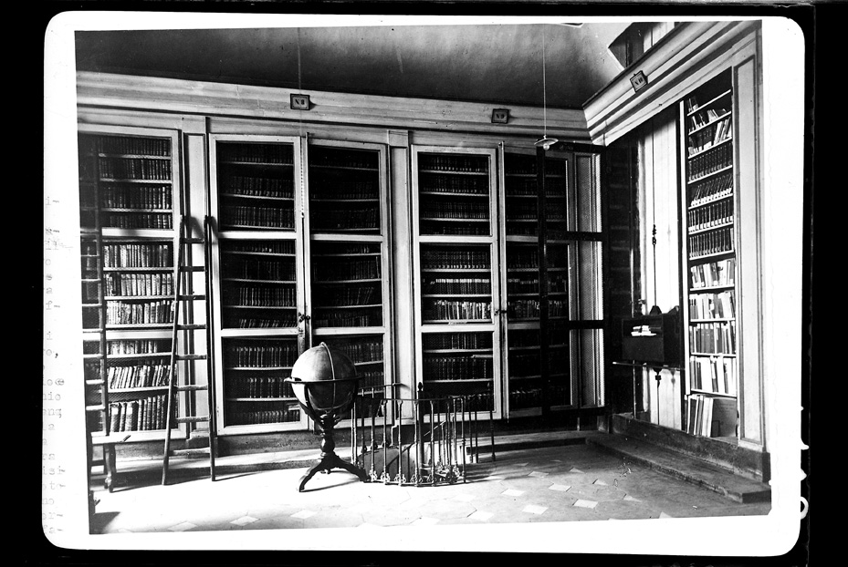 Cagliari, Biblioteca universitaria, Interni
ist_1243
Keywords: Sardegna