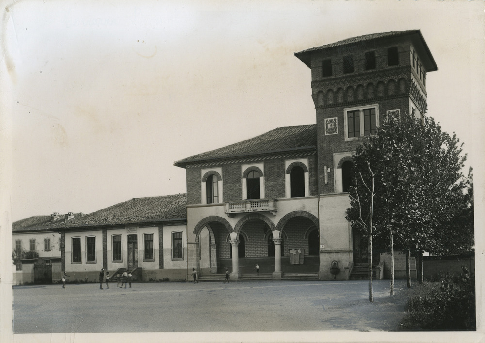 Torrazza Piemonte, Scuola primaria, Esterni
n_inv_a_016
Keywords: Piemonte,Edilizia scolastica