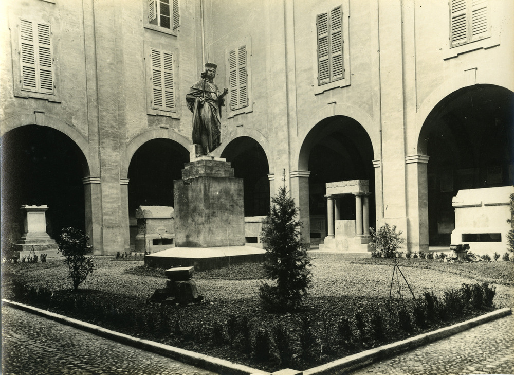 Modena, Biblioteca Estense universitaria, Esterni
pos_14762
Keywords: Emilia Romagna