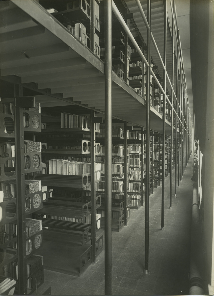 Roma, Biblioteca universitaria Alessandrina, Interni
pos_14947
Keywords: Lazio