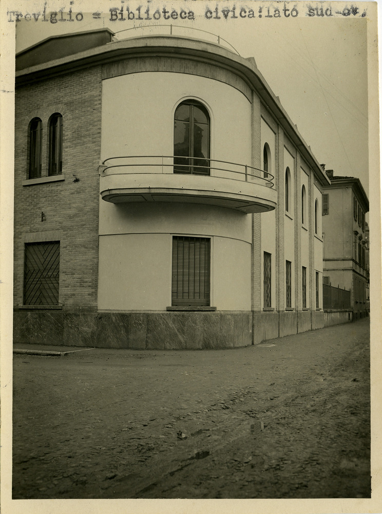 Treviglio, Biblioteca civica Abate Carlo Cameroni, Esterni
pos_15190
Keywords: Lombardia