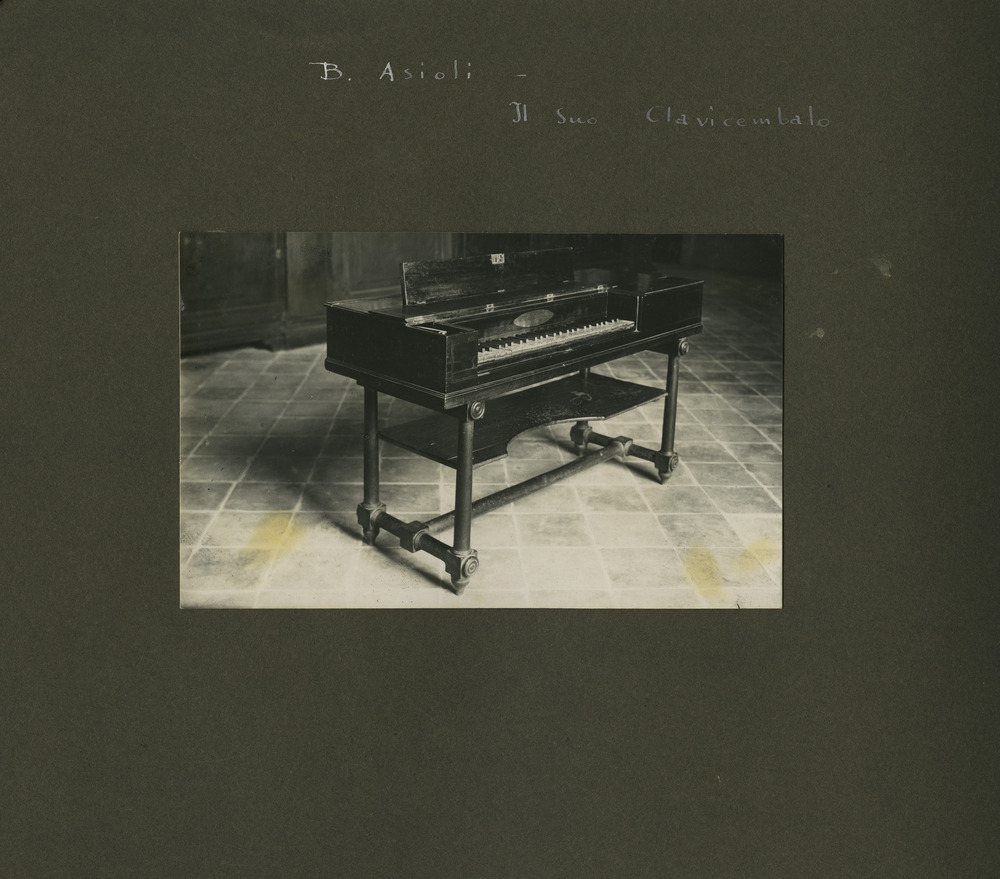 Correggio, Biblioteca comunale Giulio Einaudi, Manoscritto musicale
pos_n_inv_018-38
Keywords: Emilia Romagna