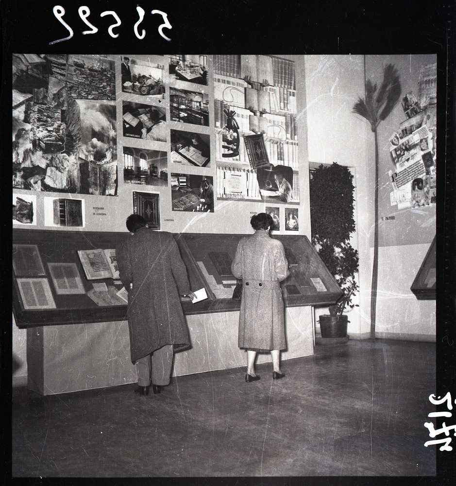 ICPL alla Mostra del Libro di Roma, 1953
ist_2174
Keywords: Mostre