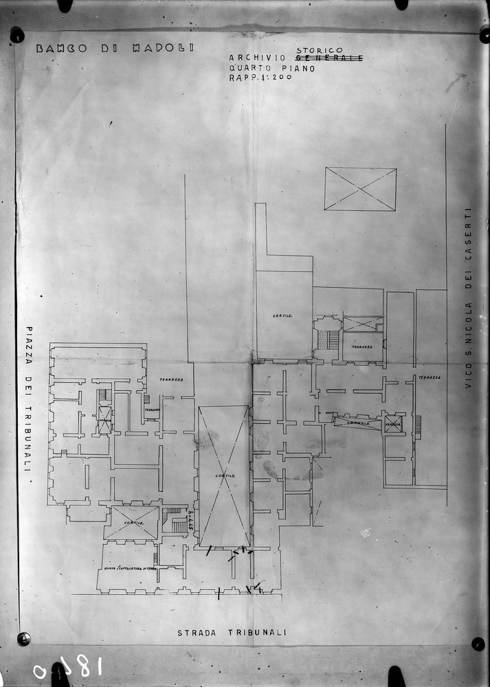 Napoli, Archivio Storico del Banco di Napoli, Planimetria
ant_01840a
Keywords: Archivi (antitermitica), Napoli (antitermitica), Campania (antitermitica), Planimetrie, ANT.01840, ANT.01840a