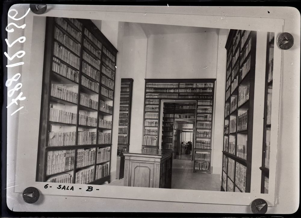 Rieti, Biblioteca comunale Paroniana, Interni
ist_1788
Keywords: Lazio,Guerra